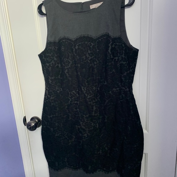 Midi Dress with black lace - Picture 2 of 4